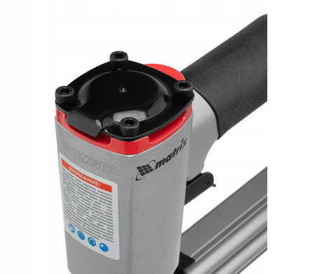 Пневмостеплер для цвяхів 10 до 32 мм MTX 574059